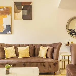 بيت ضيافة Leen Homes-jbr -spacious 4 Bedroom